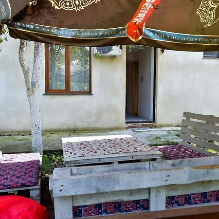 Гостевой дом Mebo House Кутаиси Экстерьер фото